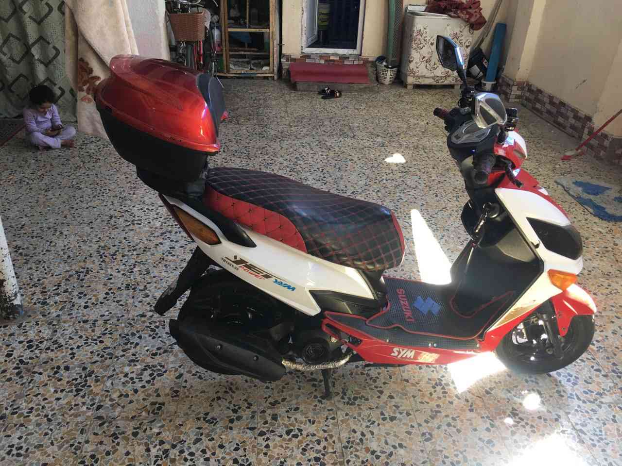 دراجه sym 125cc

نظيفه وحلوه 

سعره 800 وبيه مجال قليل

للاستفسار***********
