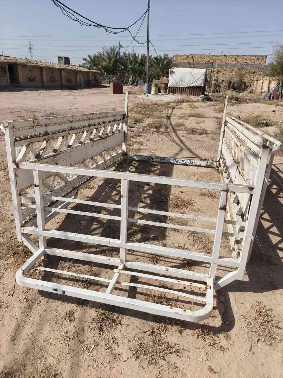 السلام عليكم
(محجر كيه حمل نثيه)  للبيع محجر نضيف تسگام جديد 
السعر ( 275 الف) وبي مجال بسيط 
مكاني النجف الأشرف
***********
