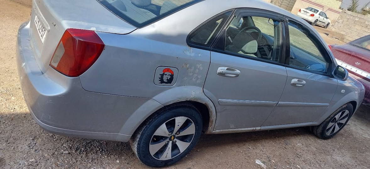 السلام عليكم
اوبترا 2009 بغداد  بأسمي كير اوتو 
بيهه تبديل جاملغات اماميه اثر خياس فقط
وضربه جاملغ الخلفي والهلال معمر كما موضح بالصورة
مكاني بغداد غيررر متواجد ع فيس
للاستفسار اتصال ***********
السعر 62
