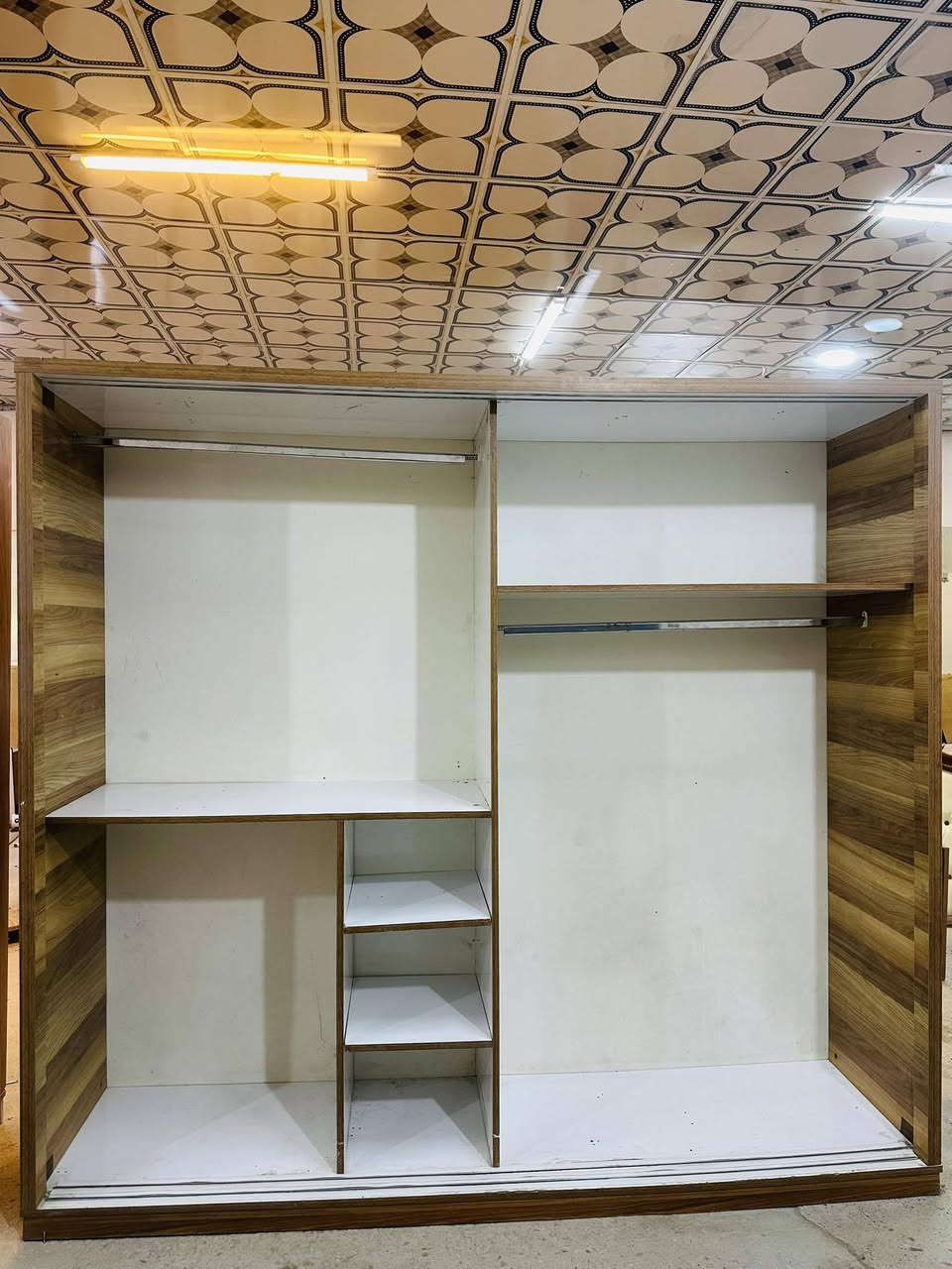 غرفه تركي مستخدمه
غرفه 5 قطع نضافه مثل صور😍
غرفه ول توصيل وشد400 🔥✔️


**إذا كنت صاحب هذا الإعلان وتريد حذفه لأي سبب، رجاءا أرسل رسالة إلى الدعم الفني**