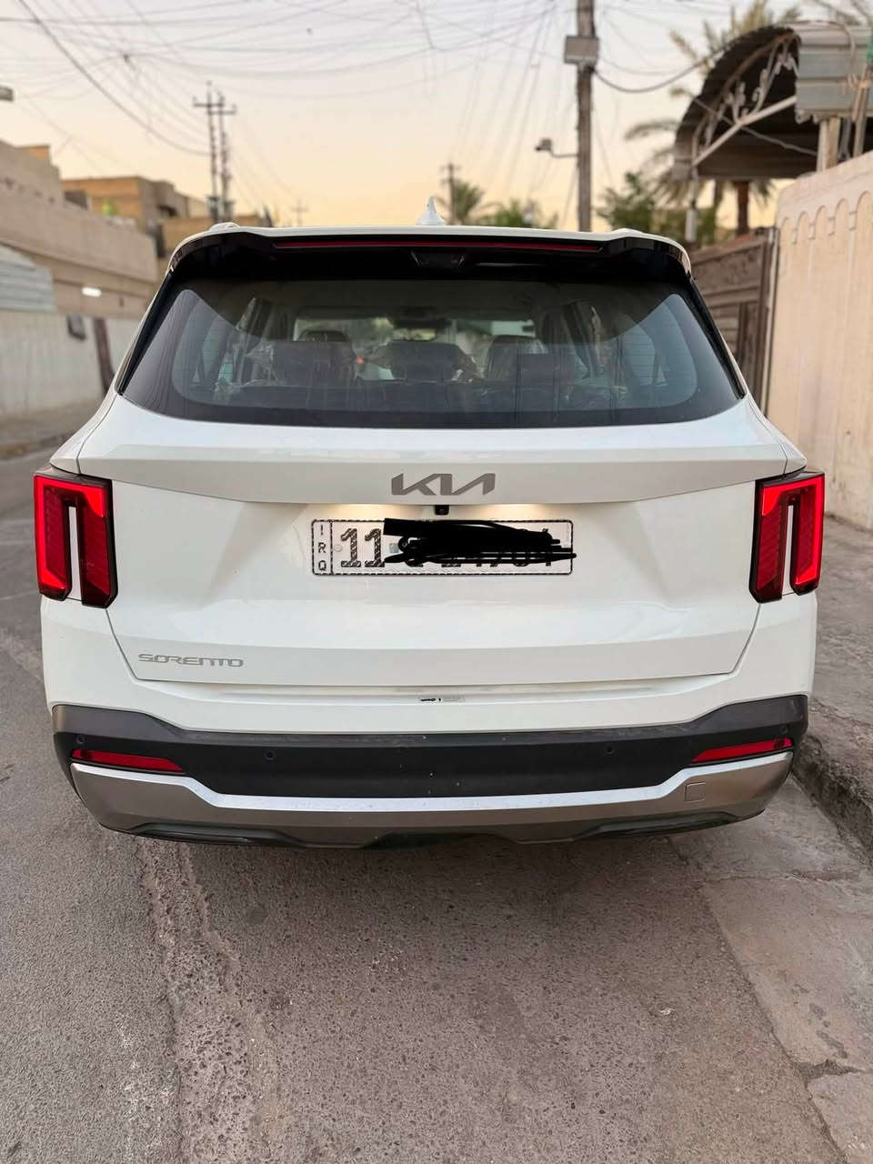 سلام عليكم 
للبيع 
كيا سورنتو موديل ٢٠٢٥ خليجي ضمان الشركة الدولية
رقم بغداد
ماشية ٣٧ 
بصمة
كير ماوس 
سايد برك بصمة 
ويل ٢٠ 
داتا شو 
دبل كامرة خلفية
كشنات كهرباء
صندوك كهرباء
مري شفط 
تشغيل عن بعد 
حساسات 
شاحن وائر ليس 
قمارة حديد 

السعر ٢٨٥ وبيهة مجال 
مكان السيارة بغداد 
الاتصال *********** 
مكفولة فقط هاذ البارد المئاشر
