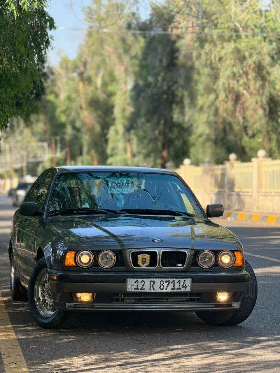 سلام عليكم
الحلال للبيع
سيارة بأسمي شرط الوكاله والتحويل 
BMW 530i V8 اصل وفصل
موديل 1994 
ثمانيه سلندر ✈️ فول توماتيك 
اربع جامات كهرب +سنترلوك 
  محرك وكير جدد مال كصه تبريد ثلج ❄️ تدفئه نار🔥
صبغ عام جمالية بدون ضرر
سيارة بل واقع احلة من الصور   ومال جناي سيارة متعوب عليها
       ترايك الى مكة 🕋  
شرط ماتصرف عليها دينار فقط 
(الصدر الأمامي تعبان) والباقي                  شرط برغي ما ناقص 
     سعرها 75
***********
***********
