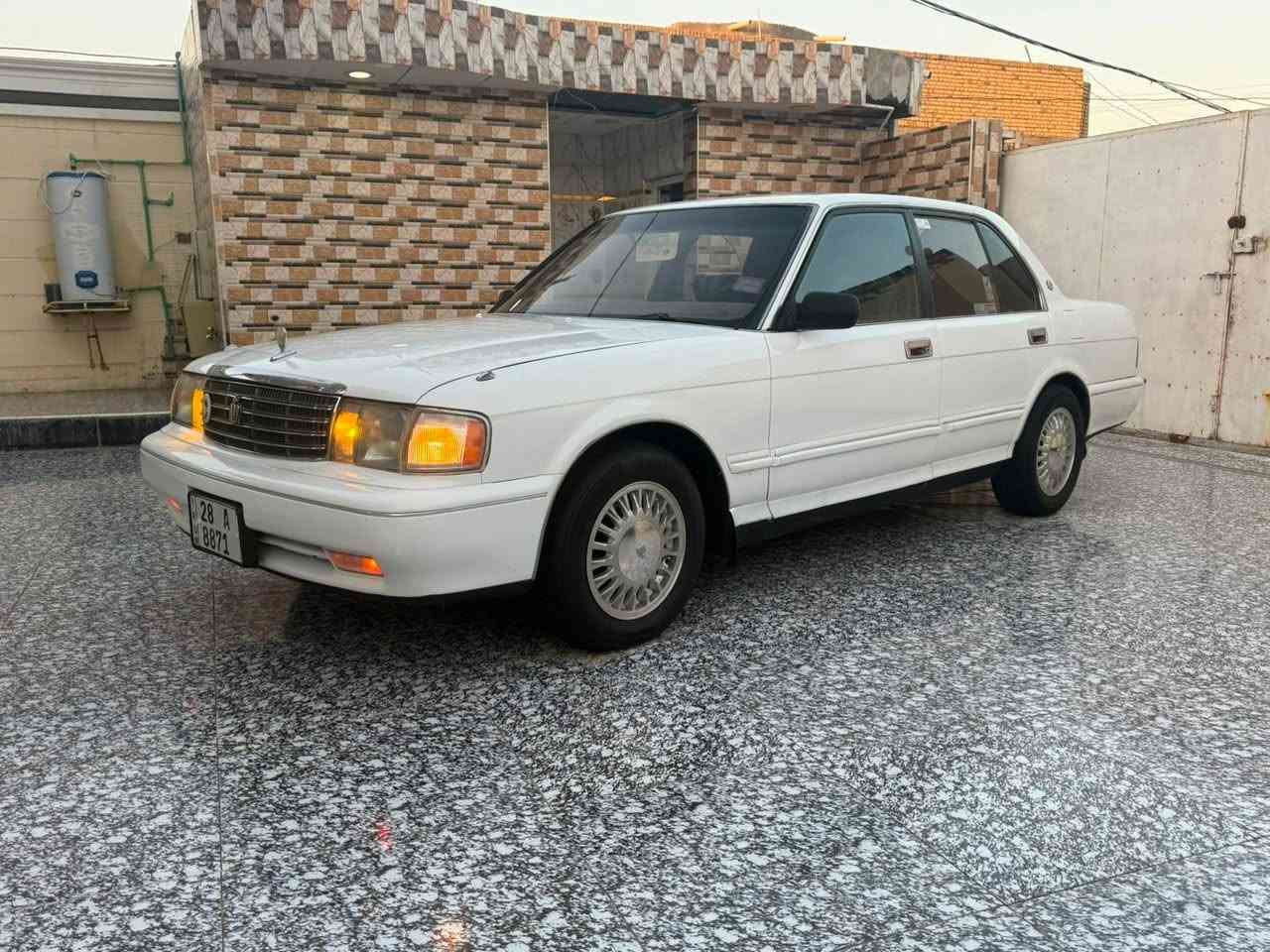 السعر72 وبيه مجال
***********
ارنب طويل مكفوله كفاله
 عامه من الضربه والكصه والنقل جثه والعيب الشرعي رقم نجف بسمي تحويل ثاني يوم هزه وسنويه جدد تبريد شغال تخم تاير جديد حداديه جديده مكينه وكير 3000 سياره جاهزه من كلشي

