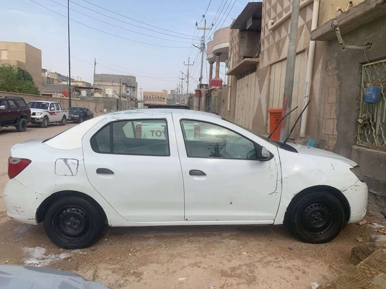 سياره للبيع رينو سيمبول موديل 2016
سياره جاهزه كلشي شغال ماعدها التبريد أراد كمبروسر فقط سياره حلوه السنويه بعدهي مامتهياء الرقم ذي قار بس مكان السياره البصره زبير ( السعر 43 )بي مجال 
التفسير اتصال (***********)
