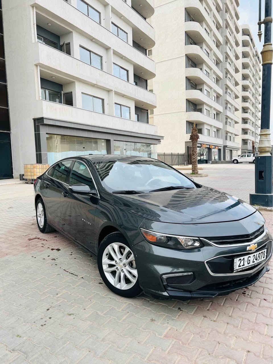 ماليبوو 2017
محرك 15 توربو فوول ماعدا سلايت
محرك و كير بشرط 
صور حادث موجود بس دعامية فقط 
هذا رقم شاصي 1G1ZE5ST6HF135403
مواصفات
شاشة
كاميرا
بصمة
كشن كهربائي 
تحكم استيرن 
كار بلةي و اندرويد اوتو
تبريد مركزي
لايتات زينون اصلي
مثبت سرعة
فوليوم سكان
لايتات اوتو
فقط  حافظ و بونيت و جاملغ سايق كلير  امريكا
بدوون اي دواخل 
سيارة كلش نظيف اربعة تايرات جديد
رقم موبايل *********** كركوك, العراق
