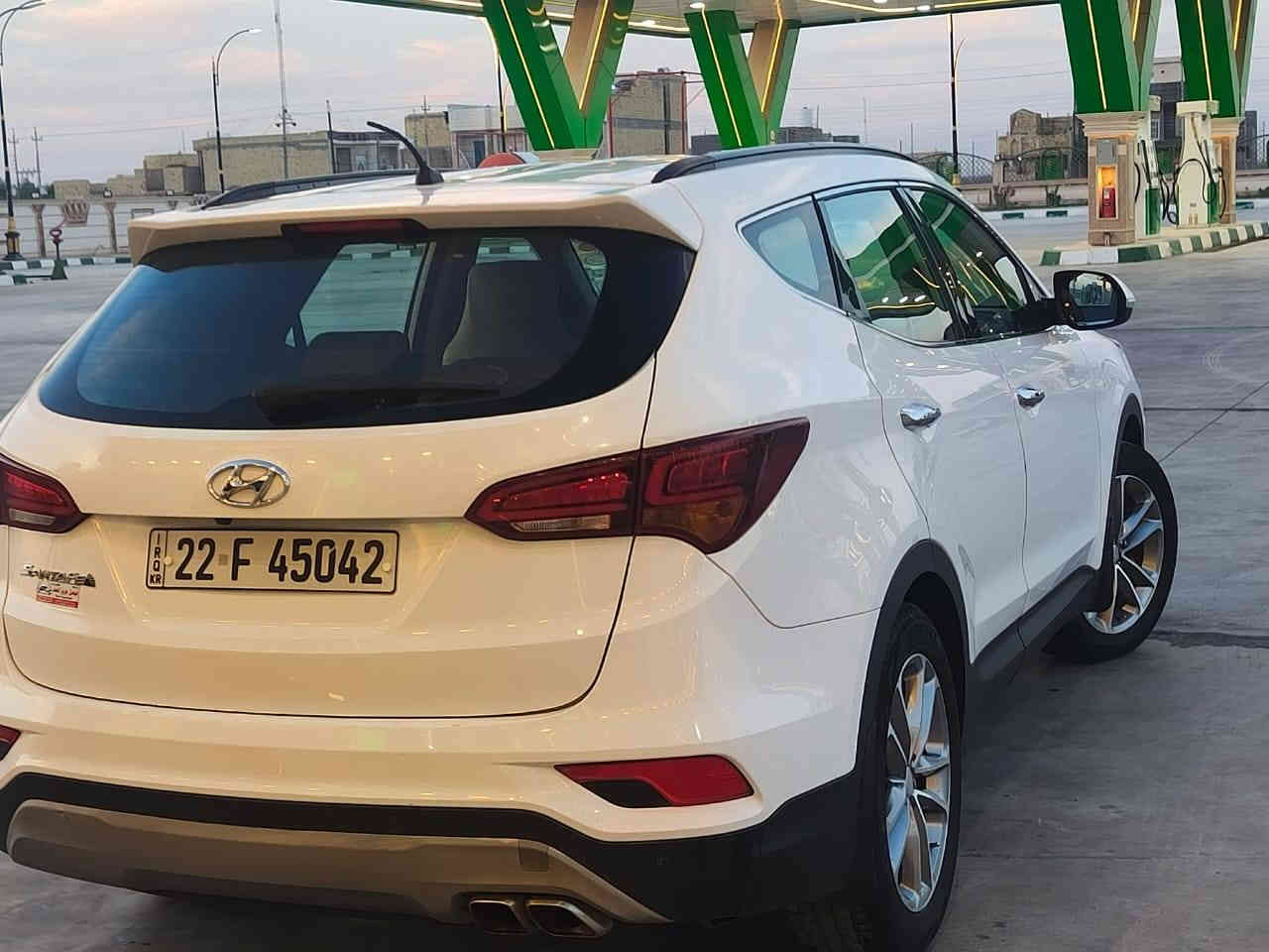 السلام عليكم 🖐️
سنتافي موديل 2018

مكفوله كفاله عامه (عدا 4 اصابع بخشم البنيد تكحيل فقط الباقي كفاله عامه)

مكينه 2400 دوش 
السياره ماشيه 105 

حساسات خليفيه +كامره دواره 

اصل سويج محوله بصمه شغل اربيل 

بصمه تشغيل+ بصمه ابواب 

تحكم ستيرن

7 راكب 

تخم تاير جديد

شاشه جبيره

كشنات جلد 

رقم اربيل تريد وكاله تريد تحويل 

كشن السايق كهرباء 

وبعد بيها مواصفات معروفه 

السعر 195 وبيها مجال قليل 

الاستفسار اتصل ***********
