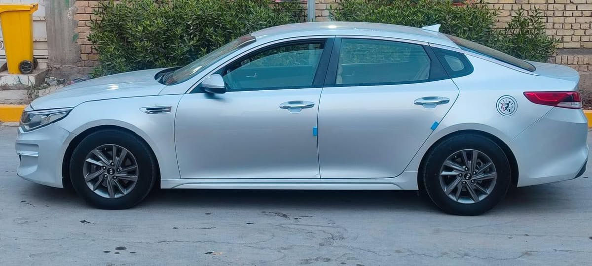 اوبتيما 2018 امريكي مواصفات ال s معروفة السعر 136
محرك 2400 اشارة بالمري 3 انطمة قيادة سبورت وعادي وايكو 
ويل كروم كاميرا كبيرة وحساسات خلفية ورادارات جانبية 
مانع انزلاق تبريد ثلج حدادية فول نظافة باتري جديد 
بيها بنيد مبدل فقط ماشية 82 
مشروع وطني تحويل اي محافظة 
الشراي يتصل ***********
