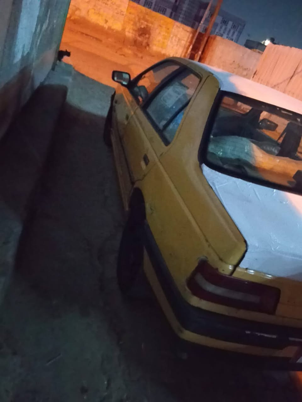 السلام عليكم سياره بيجو لميس 2010 معمره بالكامل تجفيت ونزلات وبلاكات والسياره جاهزه على اخر حبايه السعر 17 مكان بغداد ***********
