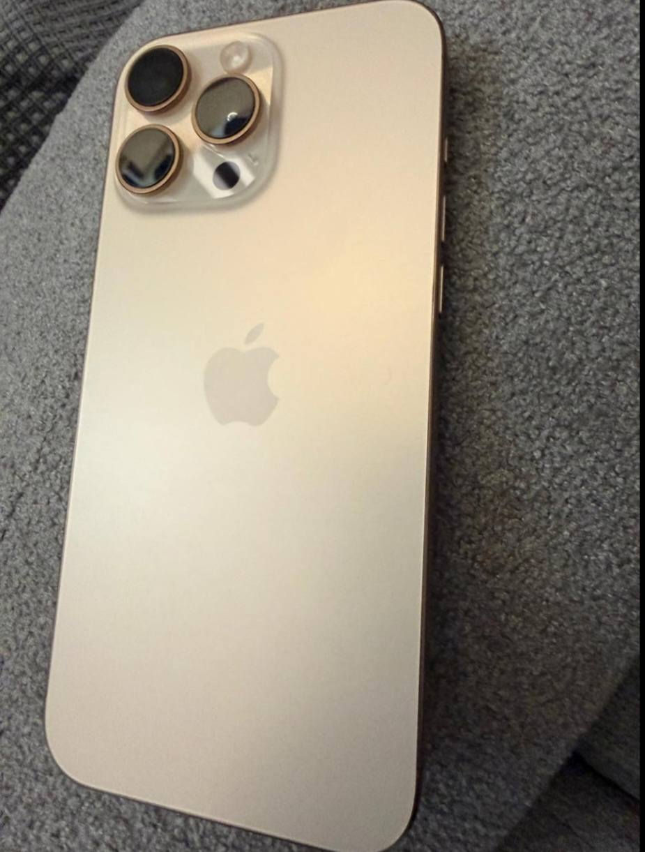 ايفون 16  PRO MAX
256 لون الذهبي
بطارية 95 كامل كل غراضه الباكيت ووصل الشراء نظافته 100٪ للبيع بسعر مليون و 300 بغداد المنصور او السيدية

للاتصال فقط ***********
