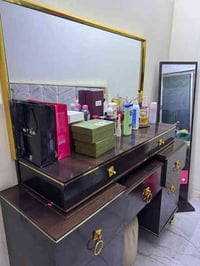 غرفه تركيه 8 قطع جديده اي ضرر مابيها  تواصل واتساب  🧡07878037121