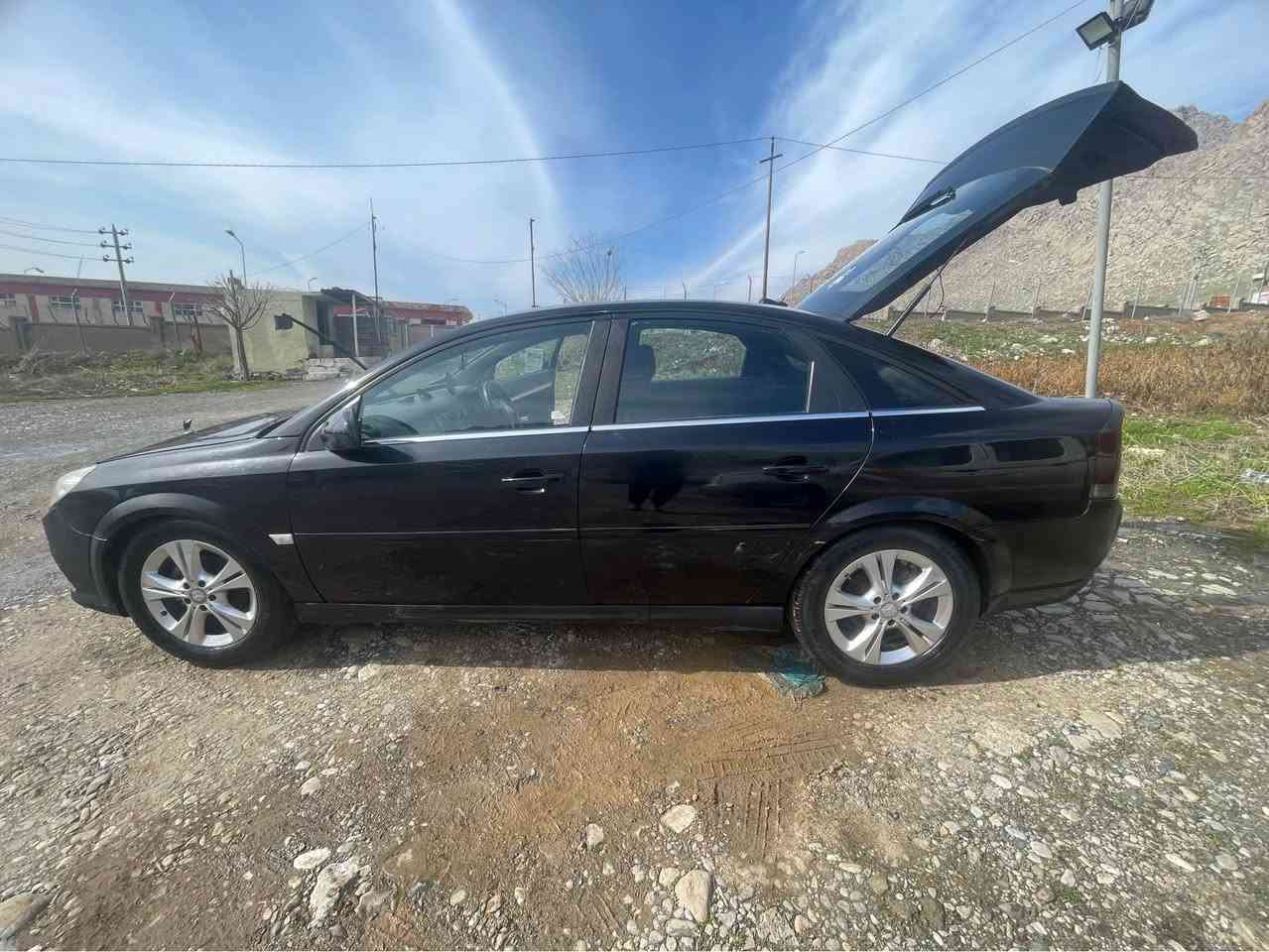 فؤكزؤن باريتةني ٢٠٠٥ موديل مانةفيست 
ماكينا كازة   ٢٢$ ماعةمةلة رانية, السليمانية


**إذا كنت صاحب هذا الإعلان وتريد حذفه لأي سبب، رجاءا أرسل رسالة إلى الدعم الفني**