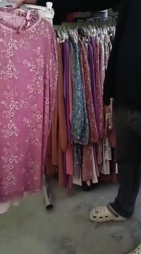 العدد. 1500 قطعه.   نسائي مشكل شلعه محل.  جمله السعر للقطعه 3.50 دولار.   كل البضاعه.   تركي.


**إذا كنت صاحب هذا الإعلان وتريد حذفه لأي سبب، رجاءا أرسل رسالة إلى الدعم الفني**