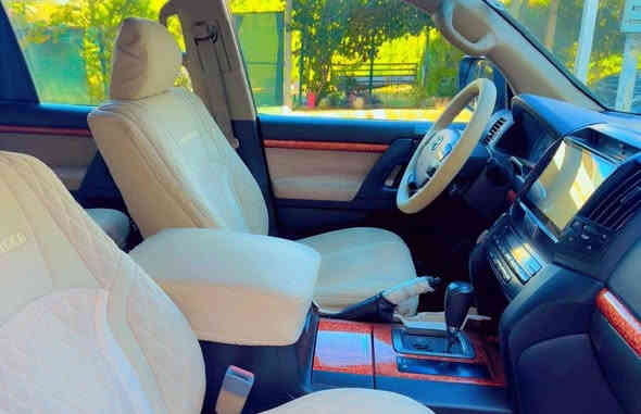 تويوتا لاند كروزر 2010 
فول المواصفات GXR-V6
سلايد سلاجه
شغال 
٢٥٠ كم رويشتوه
ته نها سئ جيكاى بجوكي به pdr
جاك كراوه
بئ صبغ بئ تعديل

سعر لە کۆمێنت داوابکە ڕاستەخۆ بۆت دیت 📩 

رقم و سه نه وي نوييه 
جوار تاييه نويييه
كيرو مكينه و كاره بابييات به شه رت نه كراييته وه 

ژمارەی خاوەنی 
***********
