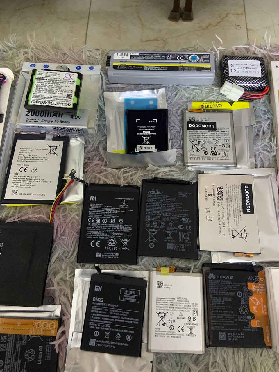 بطاريات مشكل كلهم ب15 الف جدد


**إذا كنت صاحب هذا الإعلان وتريد حذفه لأي سبب، رجاءا أرسل رسالة إلى الدعم الفني**