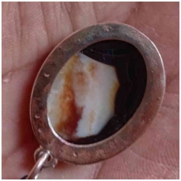 عطف سليماني احمر مصور السعر على الخاص العنوان ناصرية رقم الهاتف*********** ناصرية
