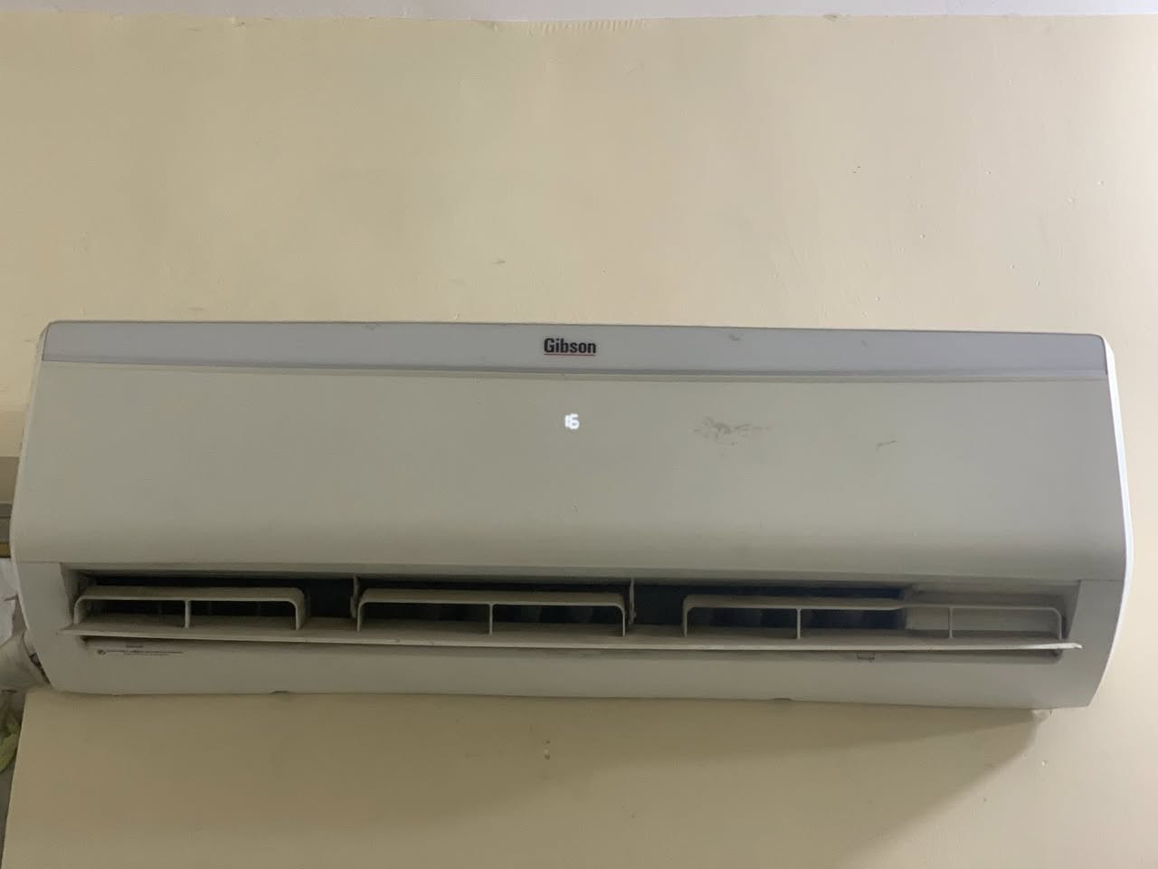 سبلت للبيع 2طن ول سبلت نضيف كلش***********

