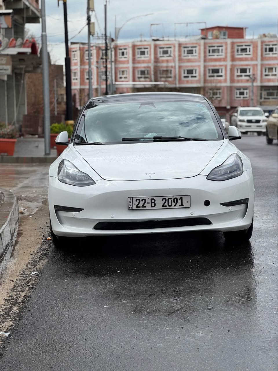 Tesla model 3 /2023 dual mantor ful ful 
510🚀🐎🐎
Yak parchay sbuxa be zhore 
74 hazar roshtya 
 *********** أربيل, العراق
