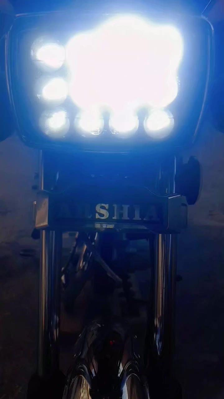 السلام عليكم درأجه اربعه كير ارشأ موديل 2020 اورأق اصوالي
سعرها 600 وبيها مجال
مكأني بل زبيديه. الشراي (***********)
