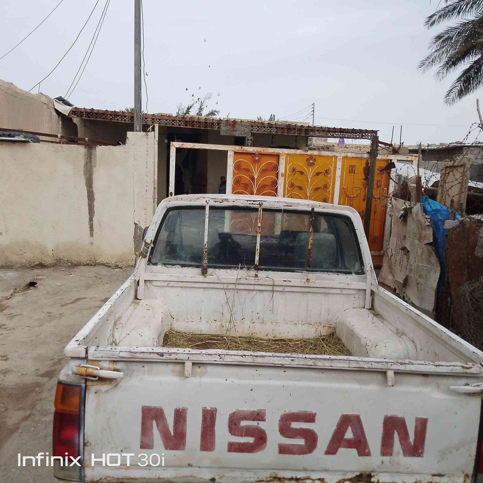 بيك اب نيسان موديل 92  مكاني البصرة القرنه  تواصل اتصال واتساب ‏‪***********‬‏
