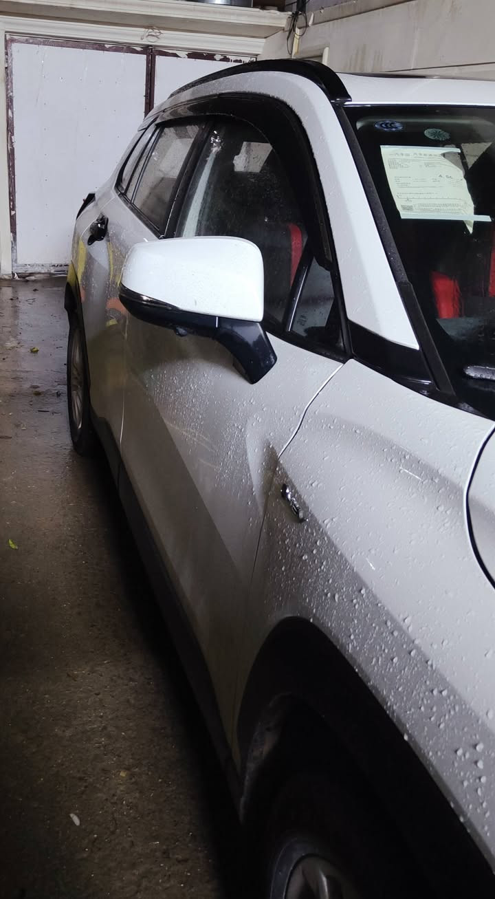 كورلا كروس2025 رقم نينوى
ماشية 10 الف قابل للزيادة
هايبرد 
محرك 2000
اعلى مواصفات
فتحة سقف
قطعتين تبريد
داخل جلد لونين احمر و اسود
رادار وقيادية ذاتية
تصحيح مسار
اوتو هولد وهاند بريك بصمة
اشاير بالمري
كاميرات 4 بلادي 

 السعر 175
بيها رصعة صغيرة موضحة بالصور
التواصل على الرقم 
***********
مكان السيارة موصل
