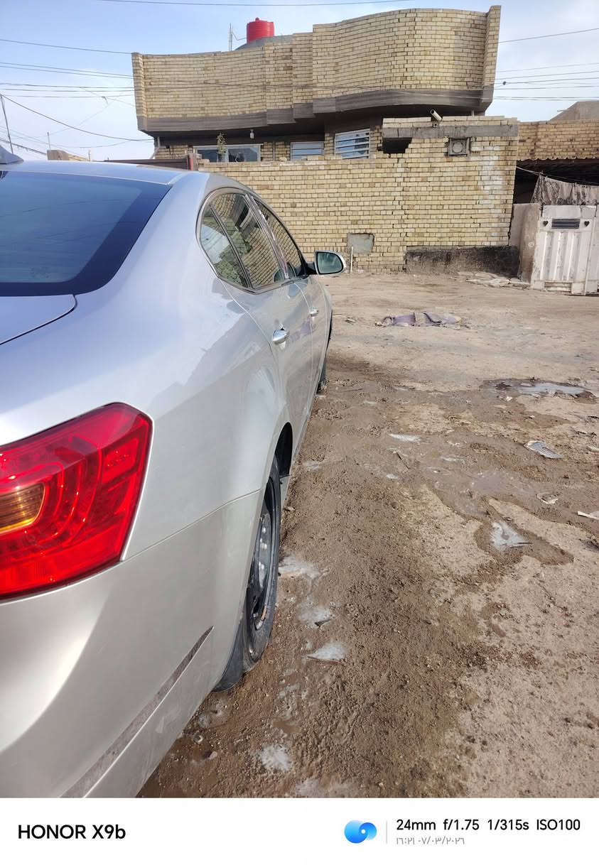 سلام عليكم كيا كادنزا 10 خليجيه فقط جاملغ امامي بدون دواخل كير مكينه تبريد تخم تاير تبريد قطعتين سياره جاهزه الاخير ب90بيه مجال سنويه ما ساقطه ترهم مراوس بتكسي ***********
