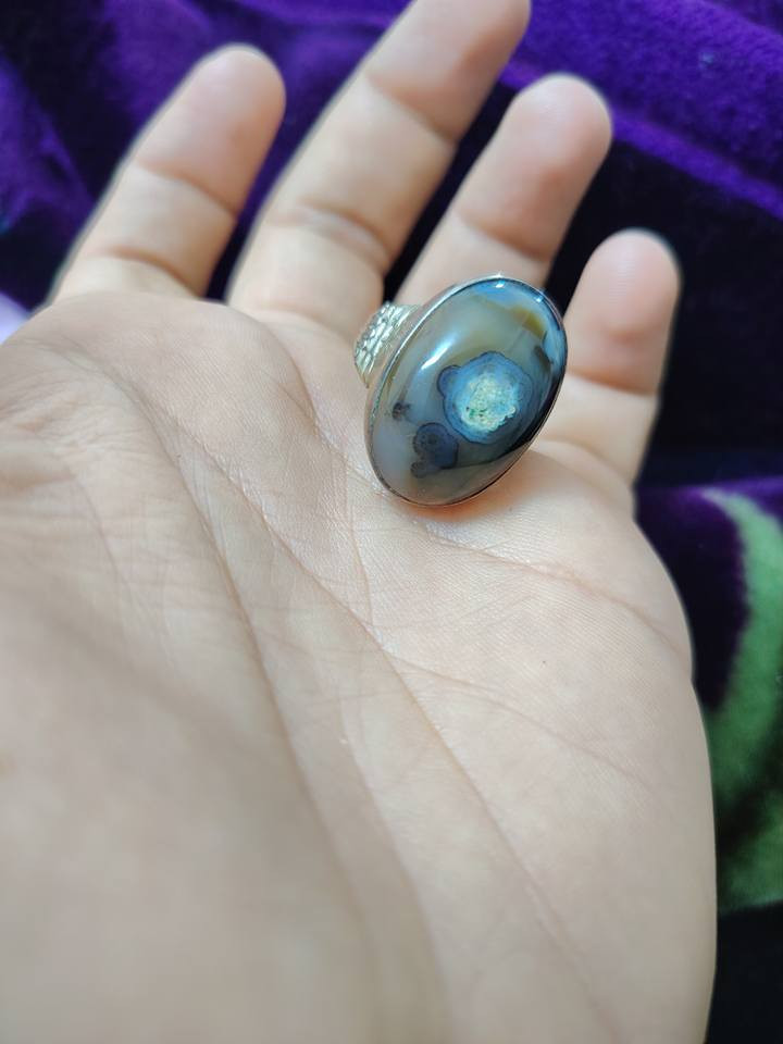 خاتم فضه سليماني عين صريحة روعة بسعر مناسب 💍✨🤍🍒 اريده ٤٥ مكاني كربلاء يوجد توصيل لجميع المحافظات واتساب ***********/ *********** 🍒🤍🍒🤍🍒 كربلاء, العراق
