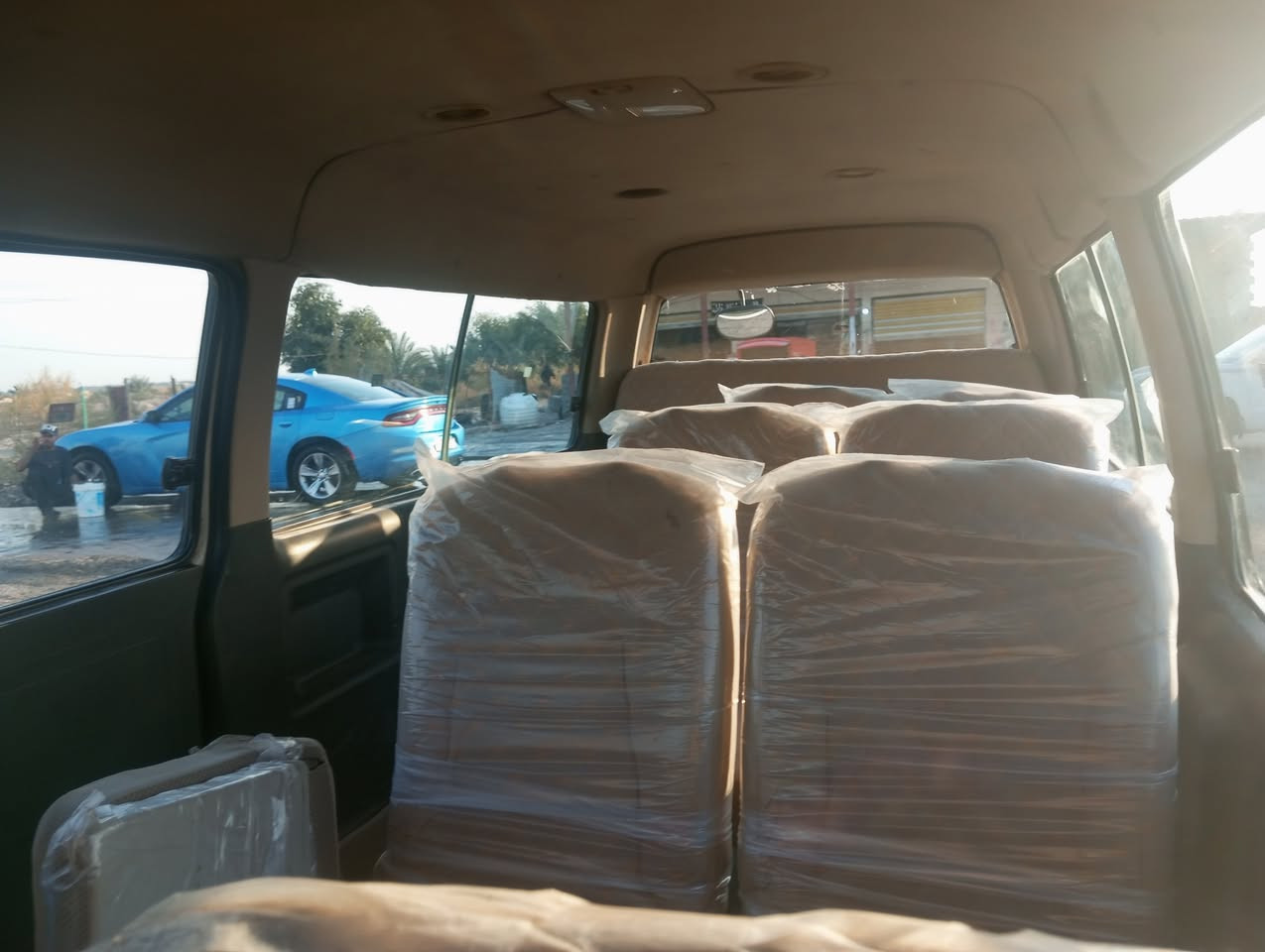 اسلام عليكم موصليه للبيع  سياره جديده وجاهزه من كلشي  بيهه صبغ جنطه أو معمرات دواير فقط دوشمه جديد كشنات ورضيه تخم تاير جديد جاهزه السعر 38 مكاني ناصرية  الشراي ينتصل وبخدمته ‏‪0784 185 9205‬‏
