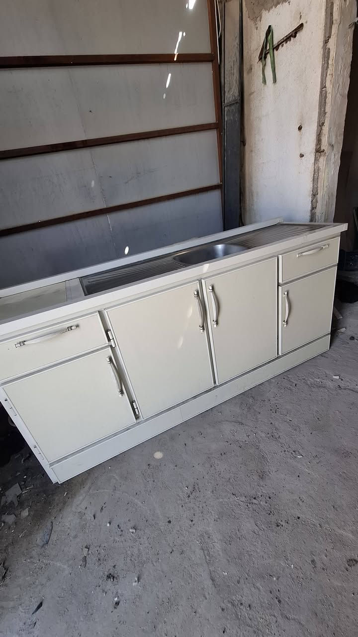 للبيع سنك قياس مترين اخو الجديد السعر ١٢٠ اتصال او واتساب 
***********
***********
