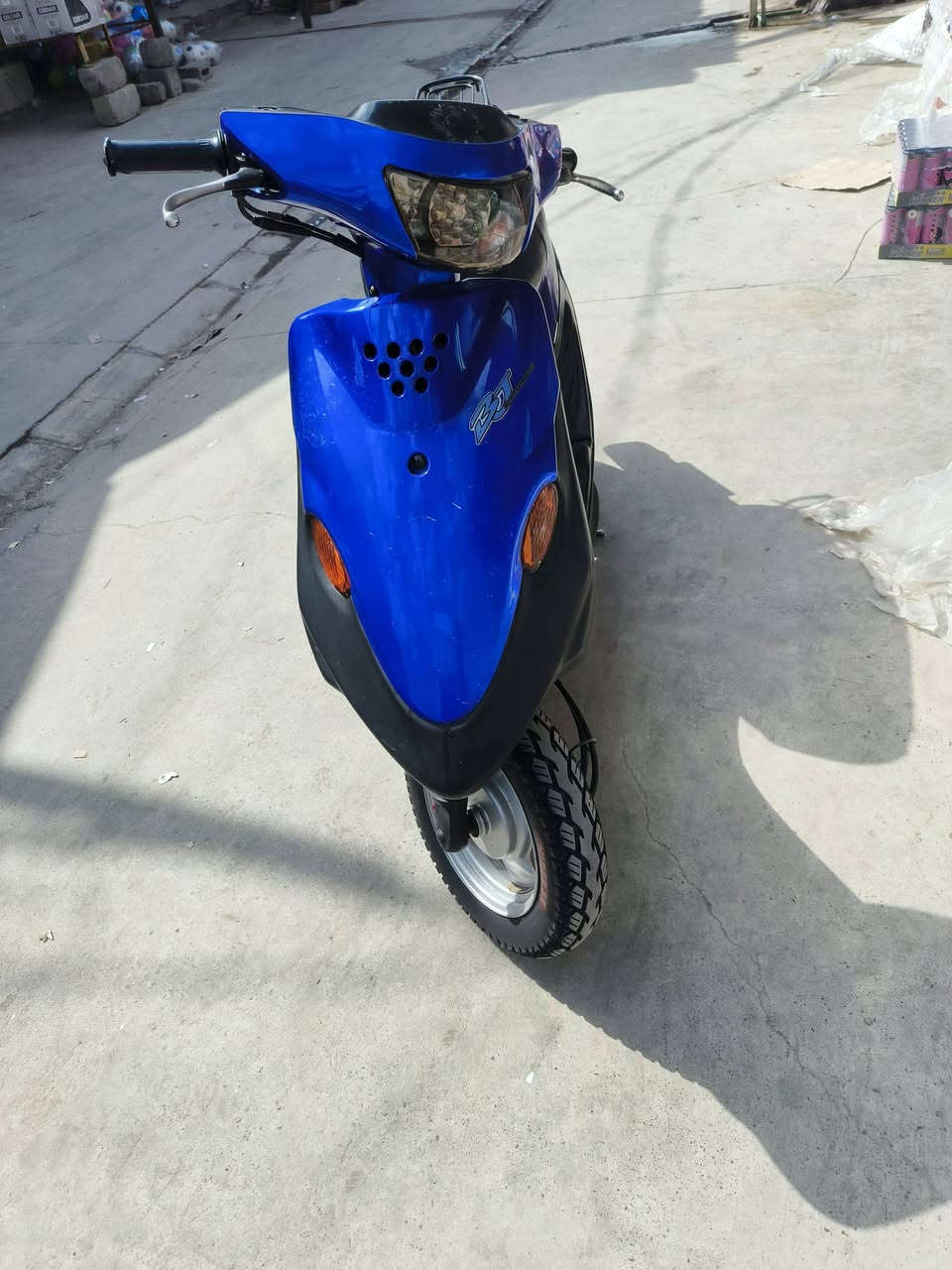 ماطور نحله للبيع معمر جديد كل شي شغال تايات جدد شرط نقره سلف ويرمينيه كله شغاله الماطور تاخذ وين تصرف عليه روح سعر 380 بي مجال الرقم ***********
