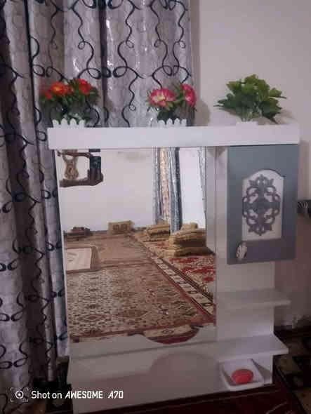 توجد مقسله للبيع سعر والاستفار على خاص او على رقم تلفون ***********
