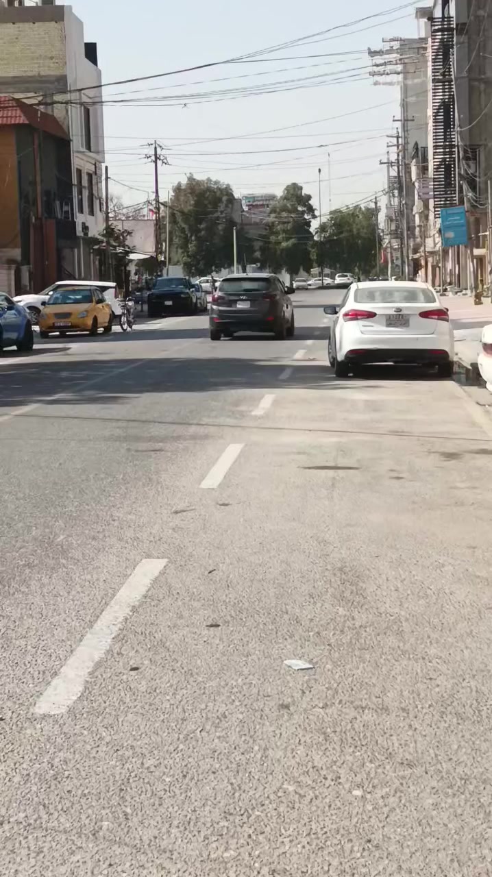 السلام عليكم دار للبيع منطقة الاسكان
مساحه 60 متر التفاصيل داخل الفديو الاستفسار اكثر ***********
