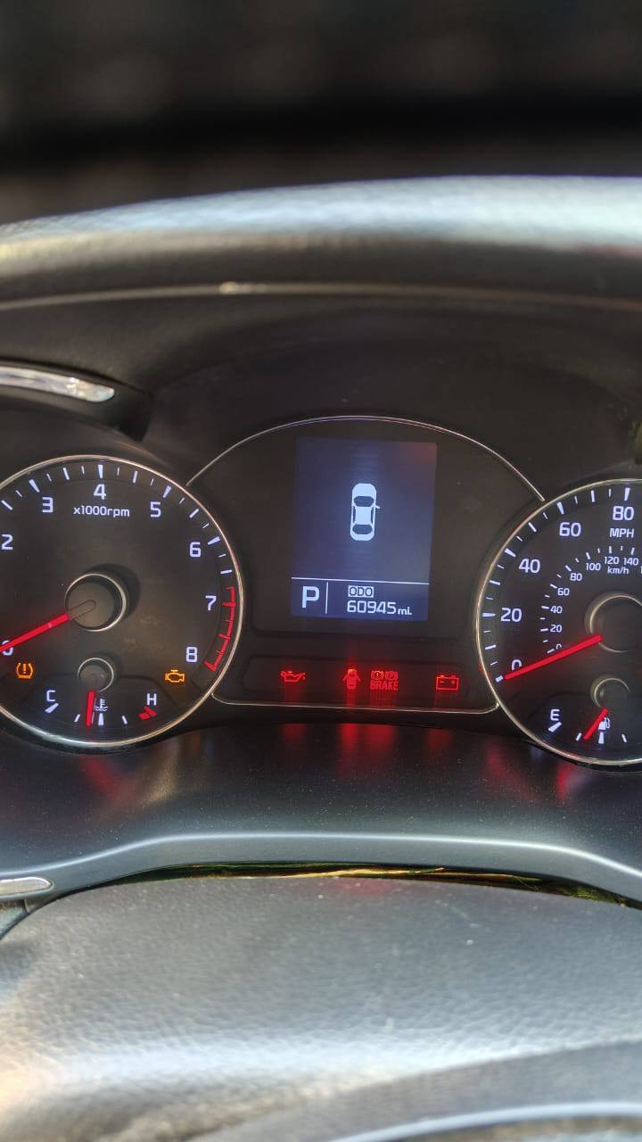 السلام عليكم
فورتي موديل 15

السيارة رقم بغداد 

مكينه 2000

المكان السياره بغداد 
السعر 75 وبيه مجال
***********
