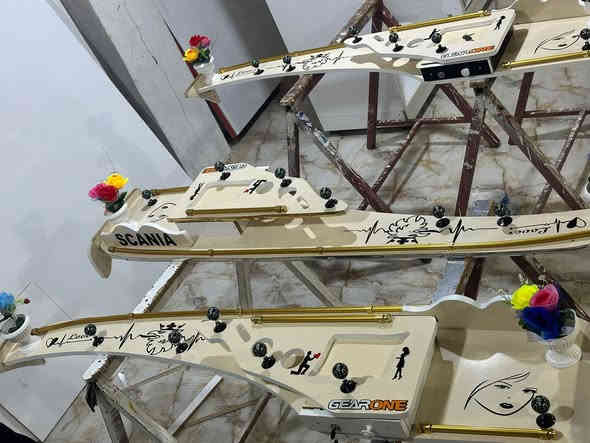 ‏السلام عليكم من يرغب بشراء دشبول  جمله و مفرد كافة السيارات‏ يتصل ***********  
*********** توصيل جميع محافظات تواصل وتساب https://wa.me/+9647503555316
