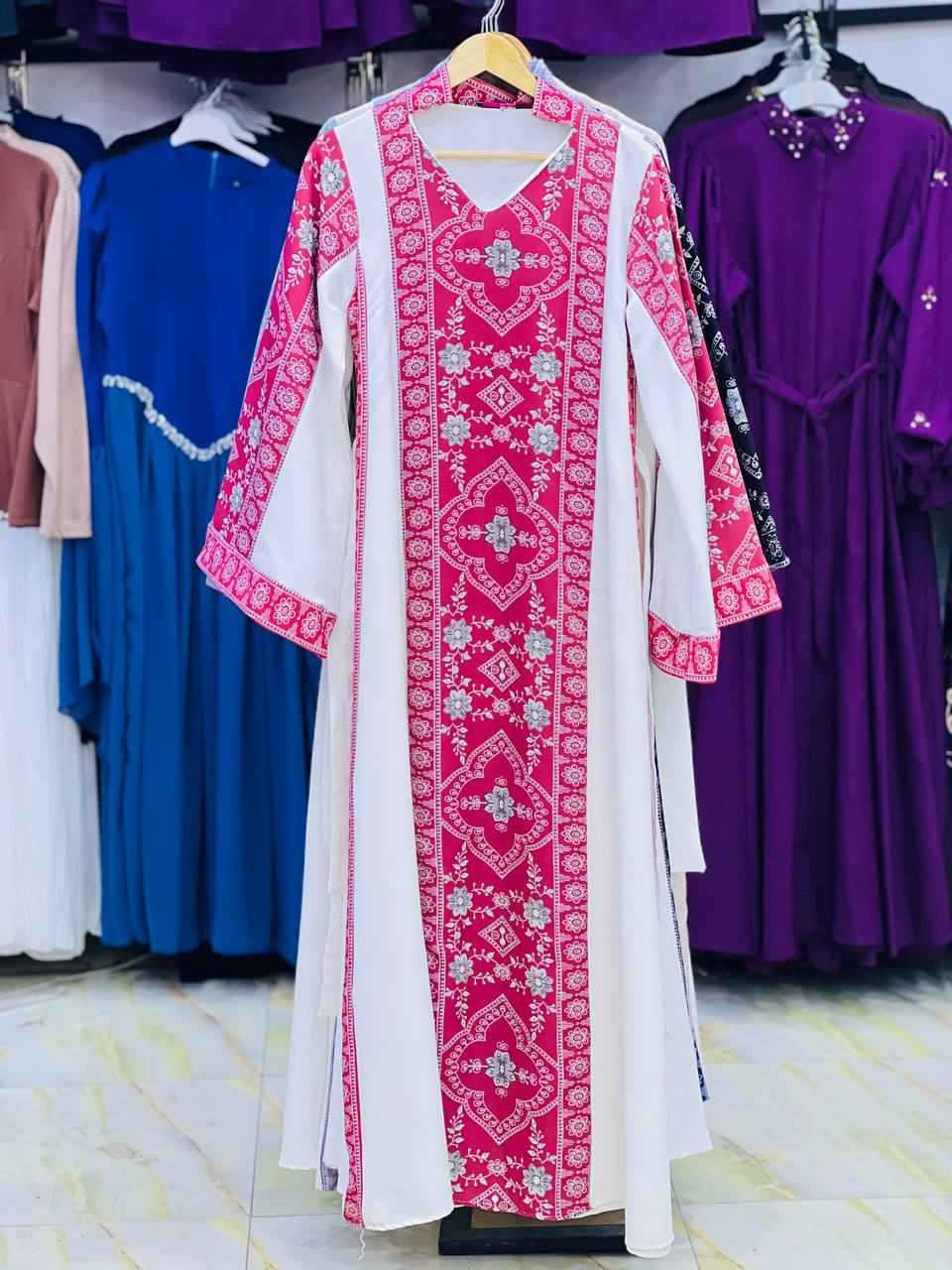 فستان  رمضاني كوالتي عالي 
سعر 23   الف 
قياس 48/46/44/42/40/38/
توصيل 7 الف محافظات
توصيل 5 بصره ابو الخصيب, البصرة


**إذا كنت صاحب هذا الإعلان وتريد حذفه لأي سبب، رجاءا أرسل رسالة إلى الدعم الفني**