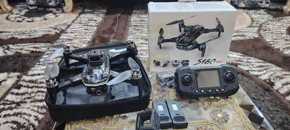 درون S160 محركات برشلز
ريموت شاشه شحن كامره 4k جديده طك جيس
السعر ٧٠ ألف *********** وات ساب
