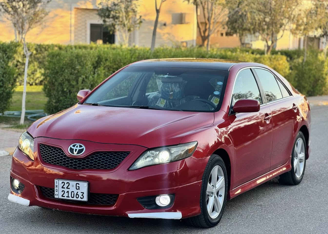 السلام عليكم اخوان
كامري امريكي 2010 SE
#السعر97$ 
#للاستفسار*********** 
سياره بيه 3 قطع بدون قطرة دواخل 
 وصورة سونار مرفق
ويا صورة السياره
كير ومحرك ابشرط 
حجم محرك 2400
مواصفاته 
شاشه ايباد
كامره 
تحكم استيرن
تثبيت سرعه 
كوشنات كهرباء
كير اوتو + طرح
تبريد تدفئه ابشرط 
حداديه ابشرط تخم تايرات جديد
رقم اربيل جديد 
سياره بسمي 
رقم و سنويه جديده لحد 2028
شرط تحويل او غرامه
مكان سياره ديالى خانقين
