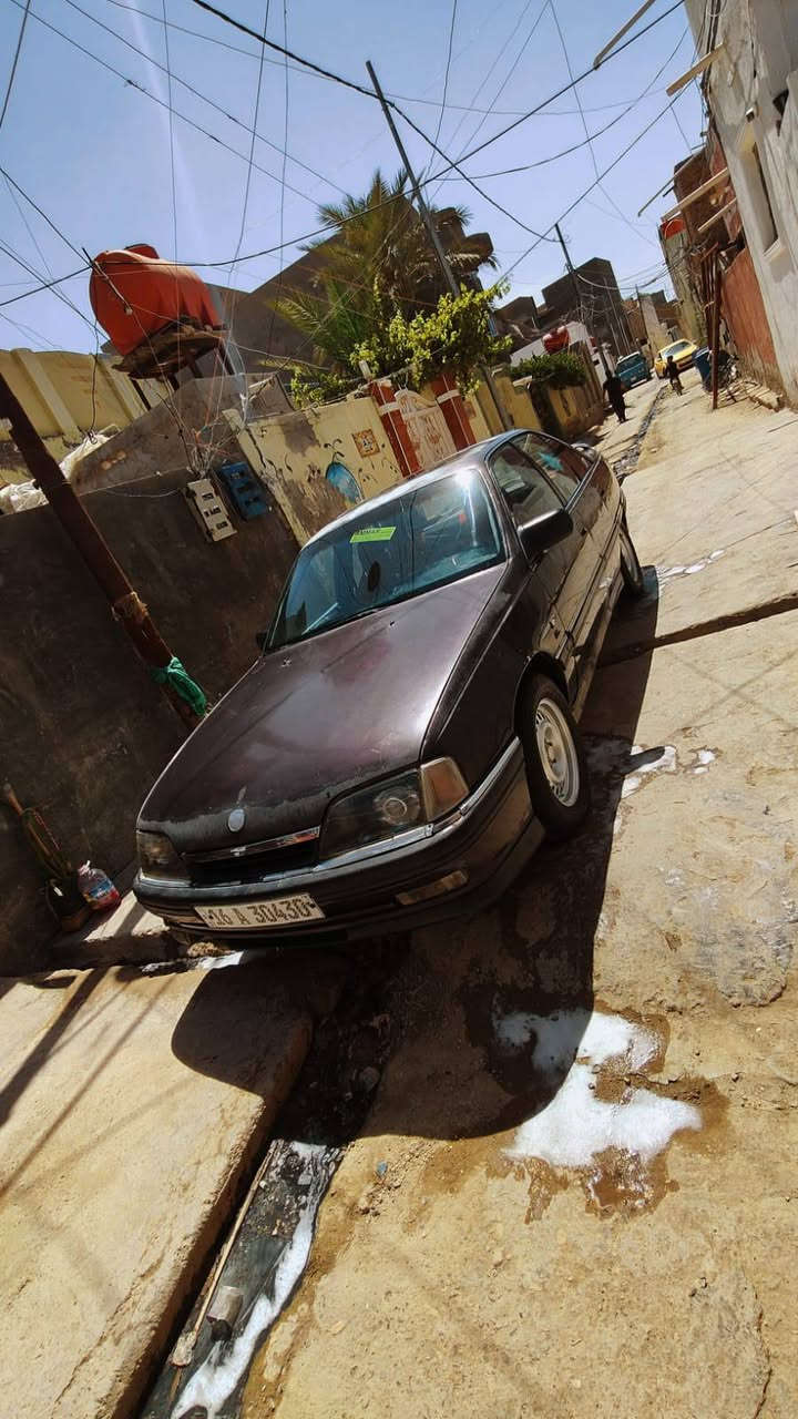 سلام عليكم
للبيع فقط بدون مراوس
  اوبل  موديل 92 السياره فتحه  رقم قادسيه تحويل ثاني يوم
كهربائيات كله شغاله  حداديه كامله  تخم تاير  نضيف
ويل عادي رنگ بلادي   
  تبريد شغال توني مسوي ثلج كمبريسر بستم
بيها مكينه  ديڤور الكبير D4  مال ملكه  وبيها كير عادي  سياره جاهزه من جميع نواحي فقط عايزه صبغه  وبس  كامله مكمله
السعر ب 38 وبيها مجال 
مكاني بابل الحله
‏‪0783 190 1805‬‏
