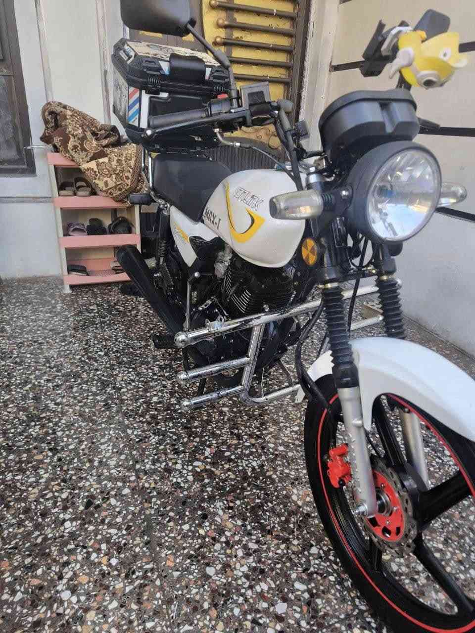 دراجه للبيع نظيفه ڪَلـش والشرح للفيديو وأي استفسار عل هذا الرقم ***********
