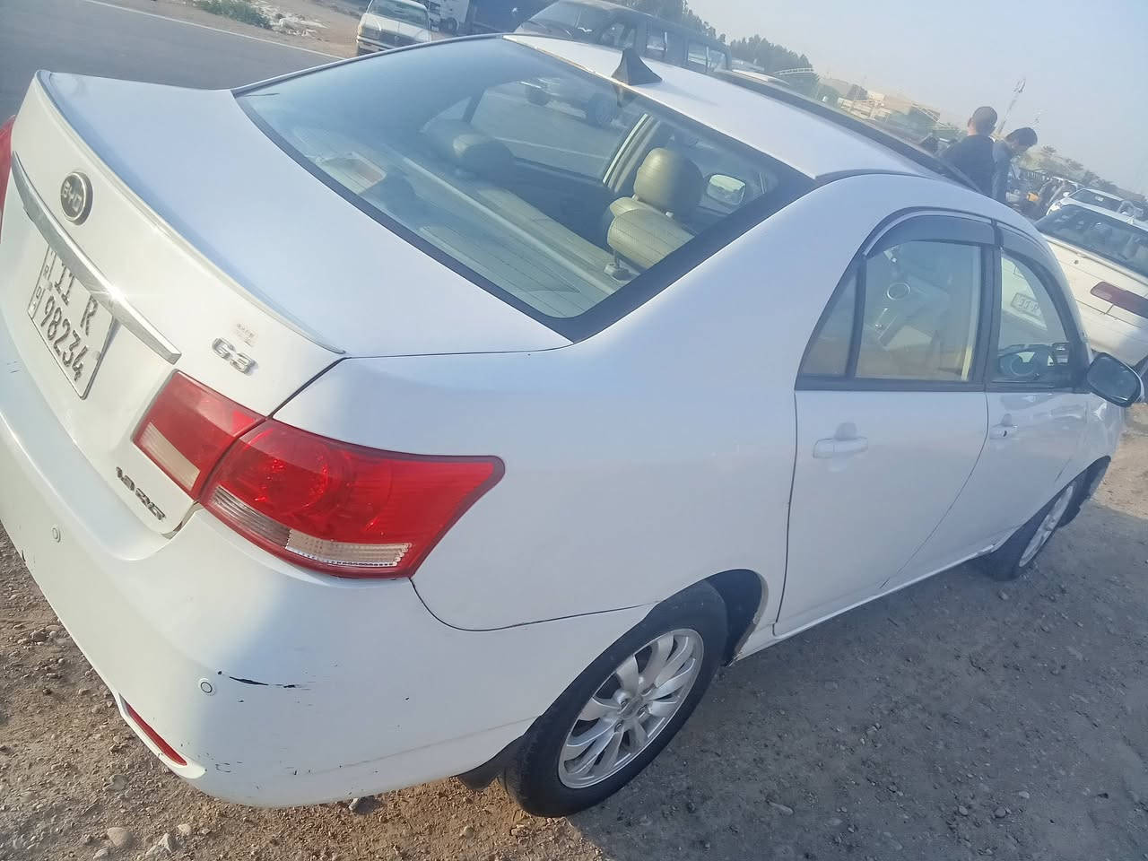 السلام عليكم بي واي دي G3 موديل 14
رقم بغداد انكليزي باسمي تحويل ثاني يوم هزه جديده سنويه لل27
كسر ومحرك بلادي مكفول تبريد شغال السياره جاهزه من كلشي ماشيه 120 تخم تاير صدر جديد 
السعر 55وبيها مجال سونار مرفق بالصور مكاني بغداد ابو غريب 
للستفسار ‏‪776 413 5038‬‏ بي واتساب


**إذا كنت صاحب هذا الإعلان وتريد حذفه لأي سبب، رجاءا أرسل رسالة إلى الدعم الفني**