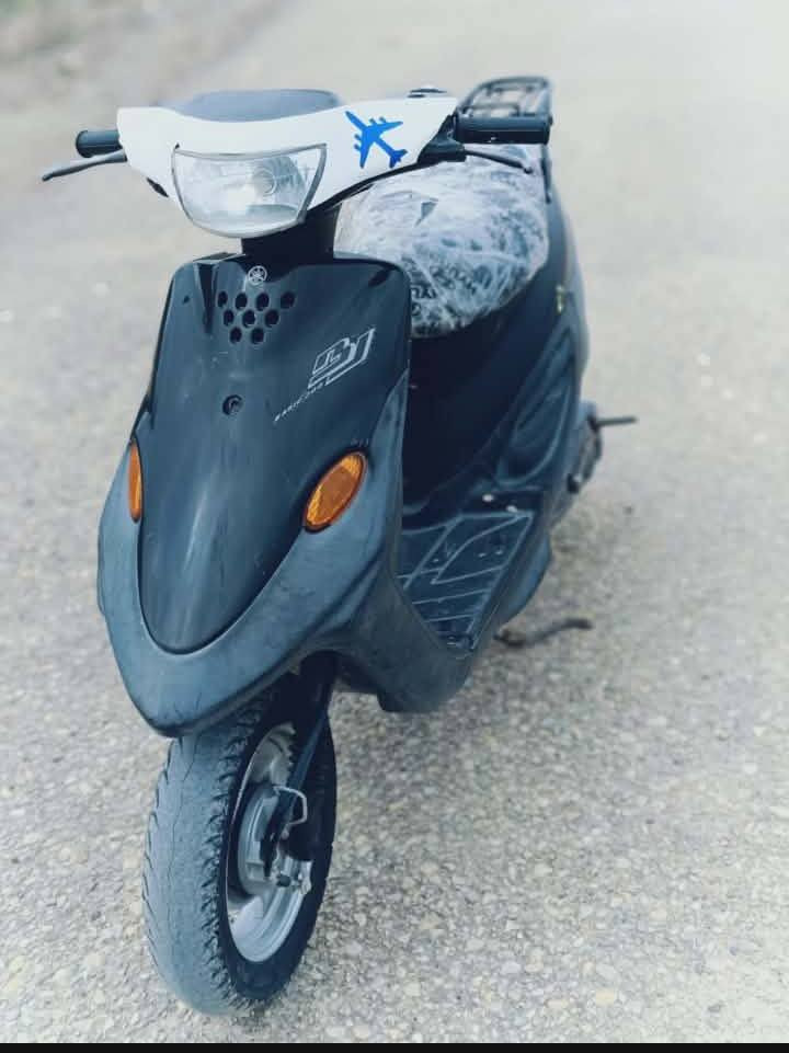 دراجة بيجي للبيع نظيفه برغي مامفتوح بيها كهربائيات كلها شغاله سعرها 500وبيها مجال

 ***********
