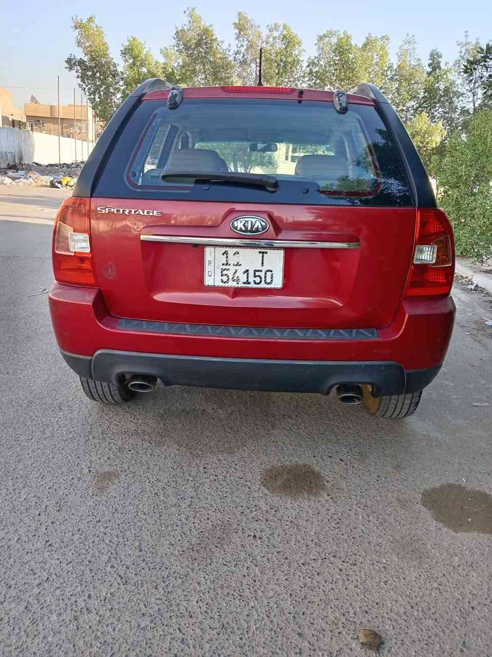 كيه سبورتج موديل  2009 وارد خليجي
مكينه 2000.
بسمي رقم بغداد انكليزي هزه جديده 
كير مكينه تبريد  خير من الله  
تخم تاير جديد شاشه تاب اصليه
صدر وره وكدام  موبز 
مكفوله من الصبغ والتبديل
كفاله عامه حته الكفرات  
السونار بل المنشور 
السعر  110  وبيهه مجال قليل 
العنوان بغداد المشتل  
رقم الهاتف ***********
