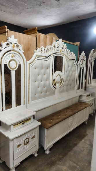 غرفة ٦باب ملحق تزكام شغل عراقي موديل تركي صبغ حراري زاوية كنتورية بارتفاع الكنتور غرفة تحفة اي ضرر مابيها نضافتها 95/100 كنتور ٦قواطع مكان بغداد فلكة حي النصر سعر مليون و٤٠٠ يوجد توصيل ***********
