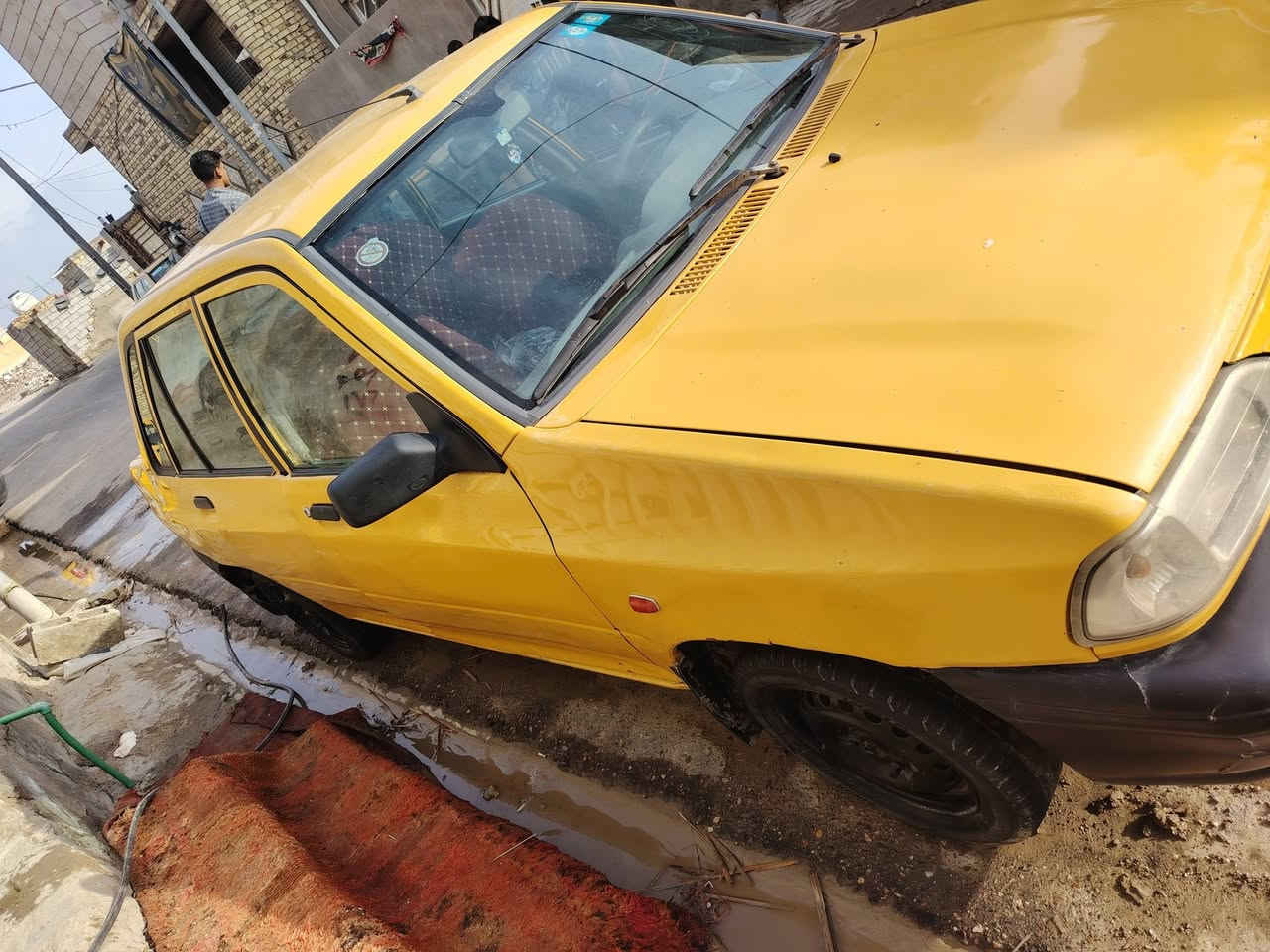 سلا عليكم سياره للبيع موديل 11 سياره مصفره هيئه وغرامات رقم انجليزي باسم السياره نداور ثاني سعر بلش *********** الدوانية ❤️
