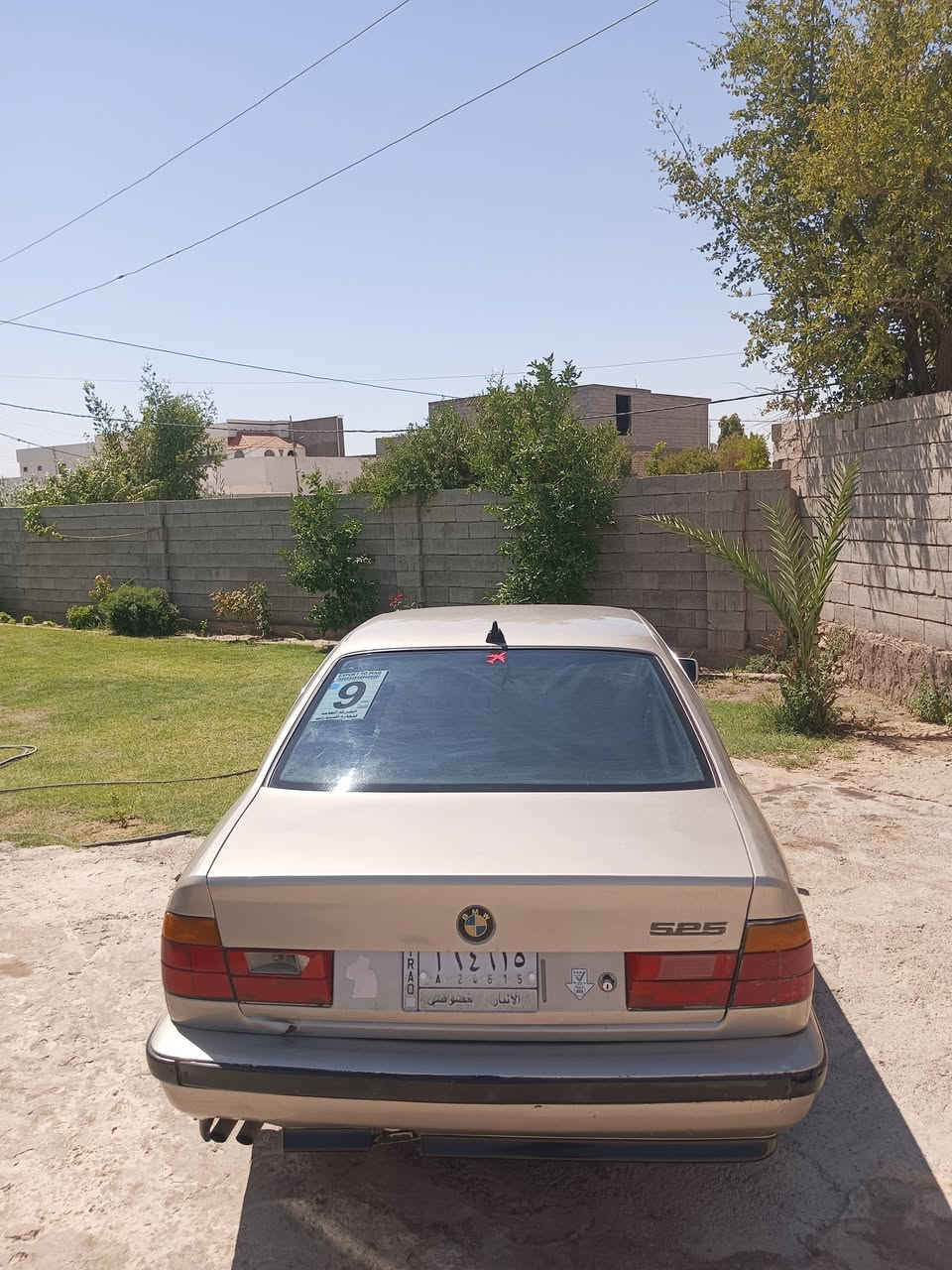 للبيع بي ام ٥٢٥ 
موديل ١٩٩٠ رقم انبار سنويه لحد ٢٠٢٩ تحويل مباشر
محرك جديد
كير اوتو جديد 
صدر جديد نافضه نفض
جام كهرباء 
تخم ويل كب خليه
كهربائيات كلها شغاله وعلى وضع شركه
تبريد ثلج 🌨️
لايت زنون 
صبغ جماليه فقط 
لغود وشواصي وقماره كفاله 
مابيهه اي ضربه 
داخلها جديد 
ترايك وين متريد 
السعر ٣٩ مكاني الرمادي
‏‪***********‬‏
