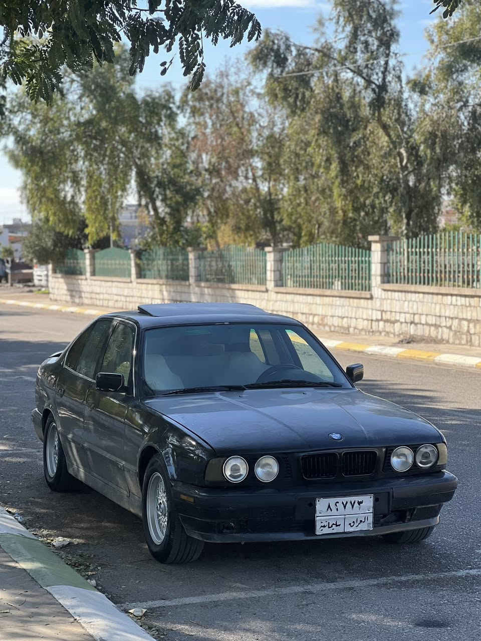 بۆ فرۆشتن
مۆدیل ٩١
بیلاد ٥٢٥
٢ جام كارەبا
سڵاید
تەبرید
لێدراوی نیە
ھەمو گیانی بەشەرتە نرخی ٤٨ 
***********
