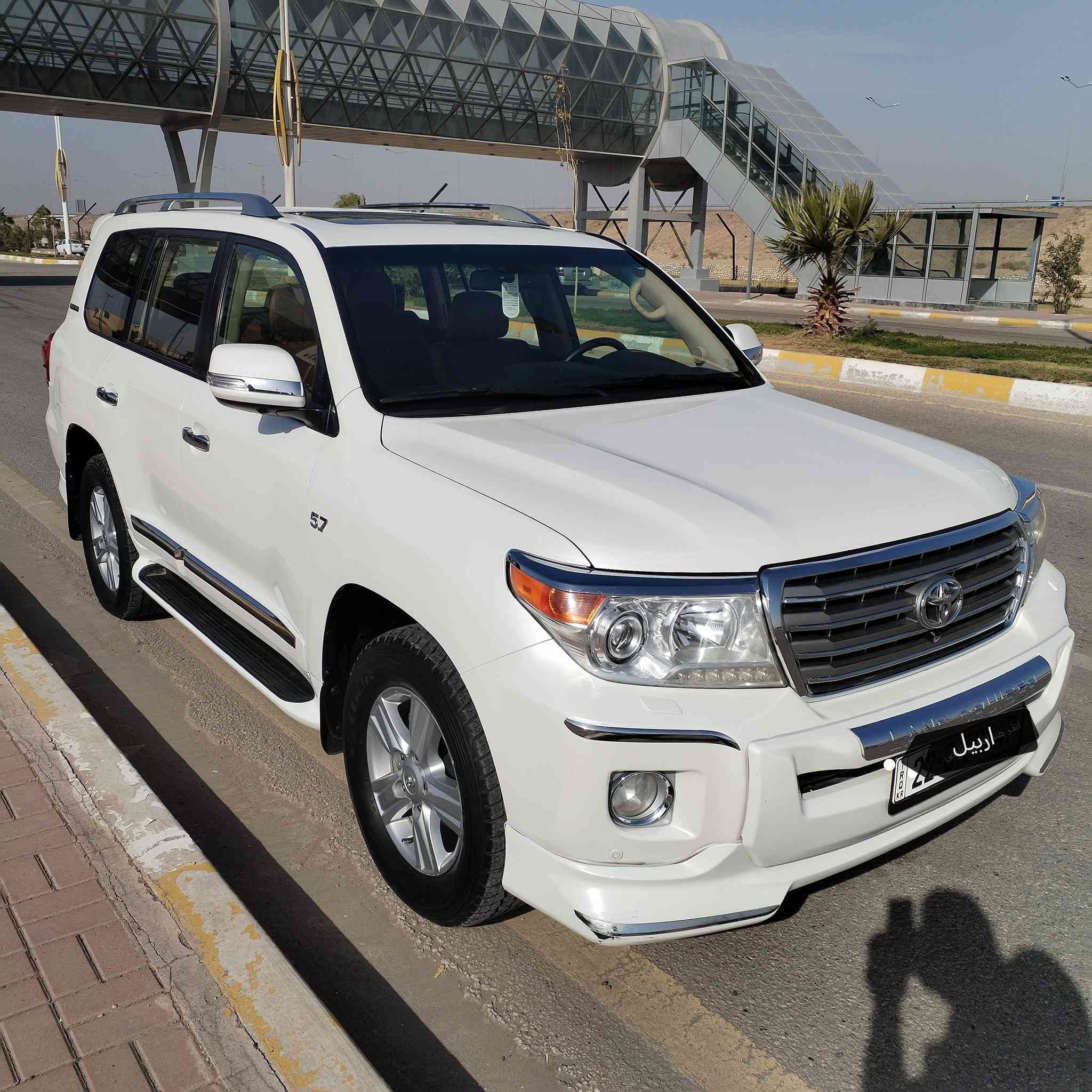 السلام عليكم
للبيع لاندكروز 2015 /5.7 /VXR مكفوله السعر 45000
مكان الفلوجه ***********
