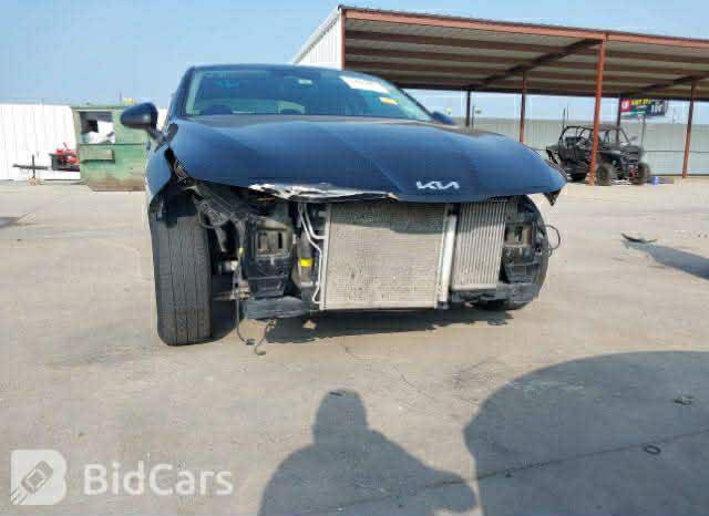 السلام عليكم👋
للبيع كي فايف ٢٠٢٢ 
مواصفات lxs
بصمه 
شاشه كار بلي
رادارات جانبيه
رادار امامي
اوتو هولد
ماشيه ٩٧٠٠٠
❌الحادث 
ربع بنيد ومصبوغ على كده وصور الحادث بالمنشور ايرباك ستيرن
سعر ١٥٥ وبيها مجال
عنوانها بغداد /الصليخ
***********
