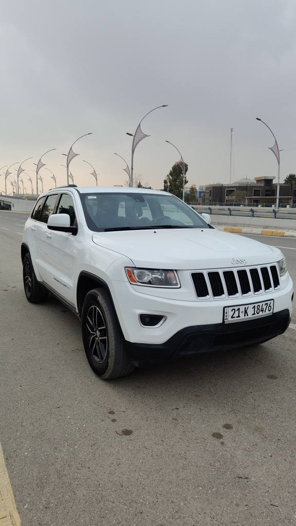 جيب لاريدو 2014 
كلين فقط بيها كم مكان بارد 
السونار مرفق ويا الصور 
ماشية 139 ميل 
كير ومحرك نظيف 
سنوية للـ2031 
السيارة مو فور ويل يعني تك 
للتواصل *********** كركوك, العراق
