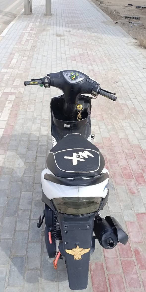 الدراجه للبيع
دراجه ماكس عدله 
موديل (2008) نضيفه 
كهربائيات شغاله كلشي بيه شغاله گلوب امامي زنون
تاير الخلفي جديد بنز بريك واير هم جديد
السعر 550 وبيها مجال قليل

///ملاحظة الدراجه مفتوحه مره وحده مزوده 55 وسلف 55

المكان كربلاء المقدسة
الرقم / ***********  /  او مراسله
السعر عاجبك اهلاً واسهلاً ماعجبك اعبر المنشور
ماتشتري لاتدخل خاص ولاتعبني
