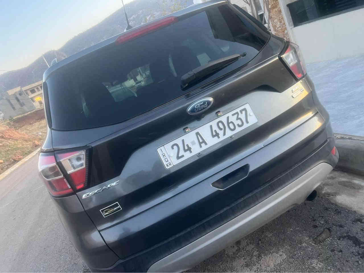 فورد إسكيب 2018 كلين
ماشيه 200 ألف كم
رقم الشاصي موجود
تعديل خفيف بالصندوق فقط
القير والمحرّك حالتهم ممتازة، ما مفتوحين
السعر 120 وقابل للتفاوض
موقع السيارة: دهوك
رقم موبايل:***********
📞 *********** أربيل, العراق
